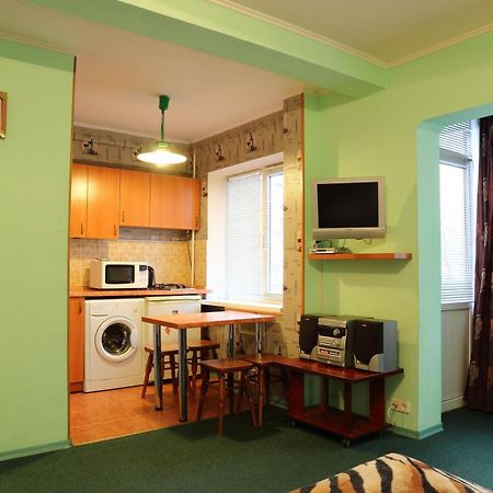 Ukrainian Hotel Service Apartments Kiev Exterior foto