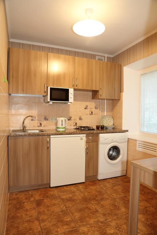 Ukrainian Hotel Service Apartments Kiev Exterior foto