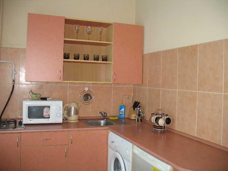 Ukrainian Hotel Service Apartments Kiev Exterior foto