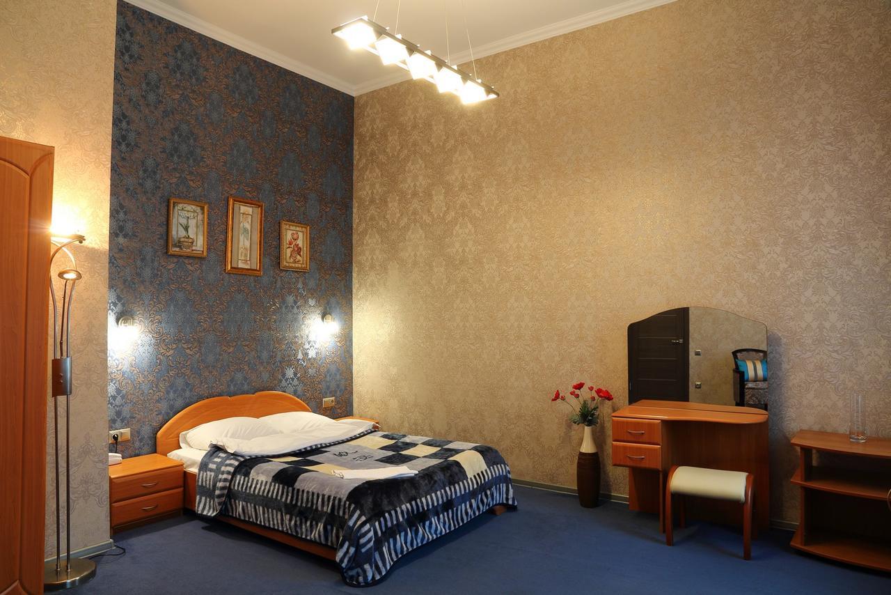 Ukrainian Hotel Service Apartments Kiev Exterior foto