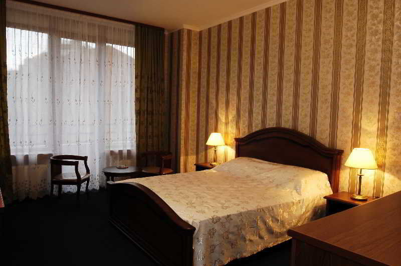 Ukrainian Hotel Service Apartments Kiev Exterior foto